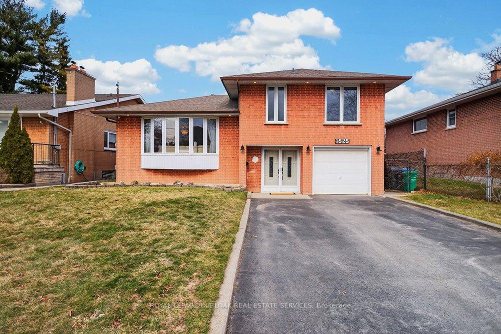 1525-holburne-road-mississauga-ontario-w12921026