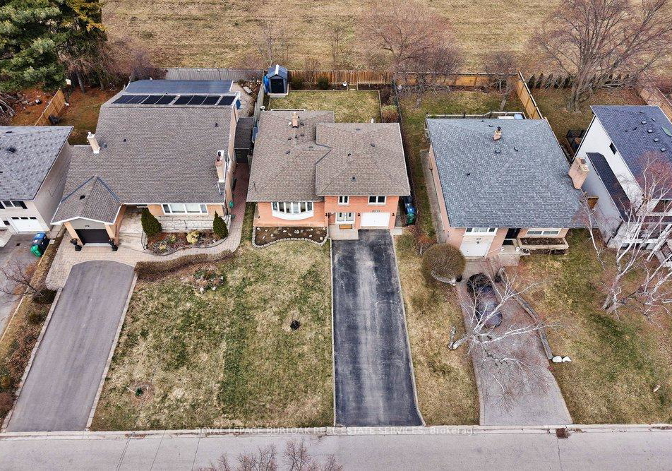 1525-holburne-road-mississauga-ontario-w12921026