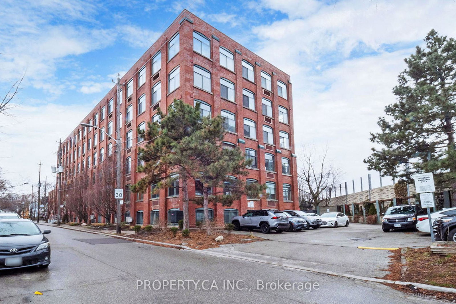 24-noble-street-toronto-ontario-w12921260
