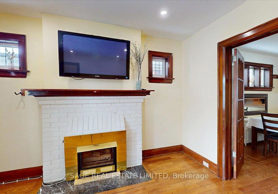 40-william-street-north-york-ontario-w12921480
