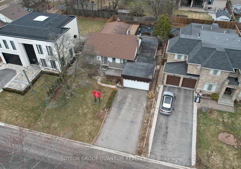 127-mayfield-drive-oakville-ontario-w12921778