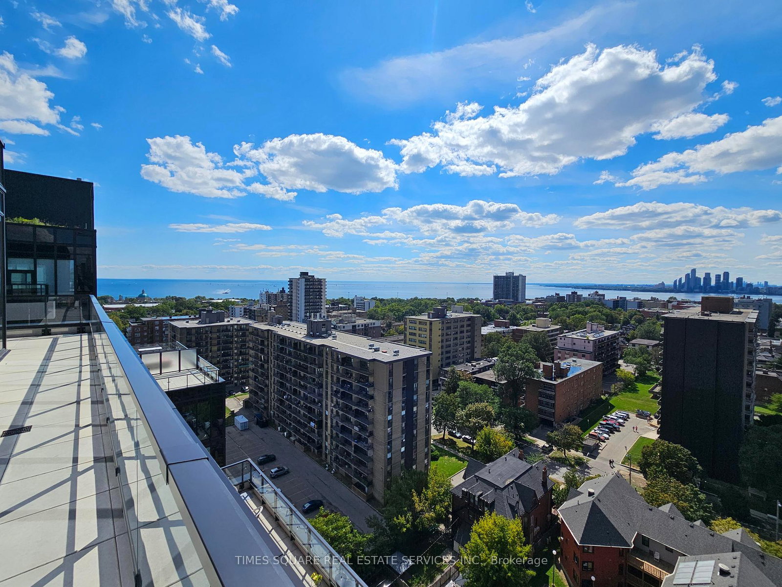 270-dufferin-street-toronto-ontario-w12921898