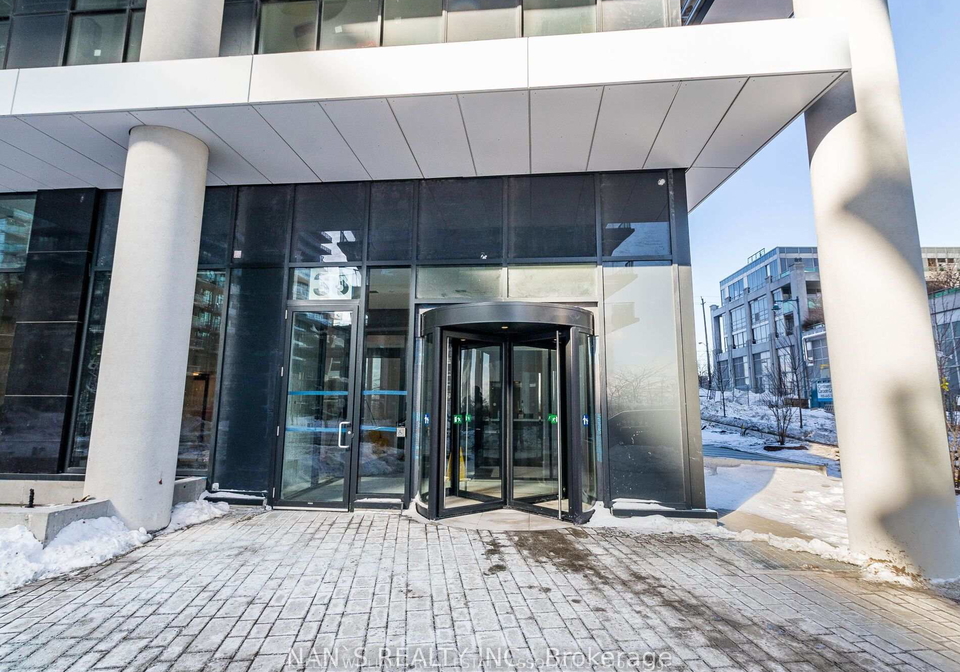 38-annie-craig-drive-etobicoke-ontario-w12922044