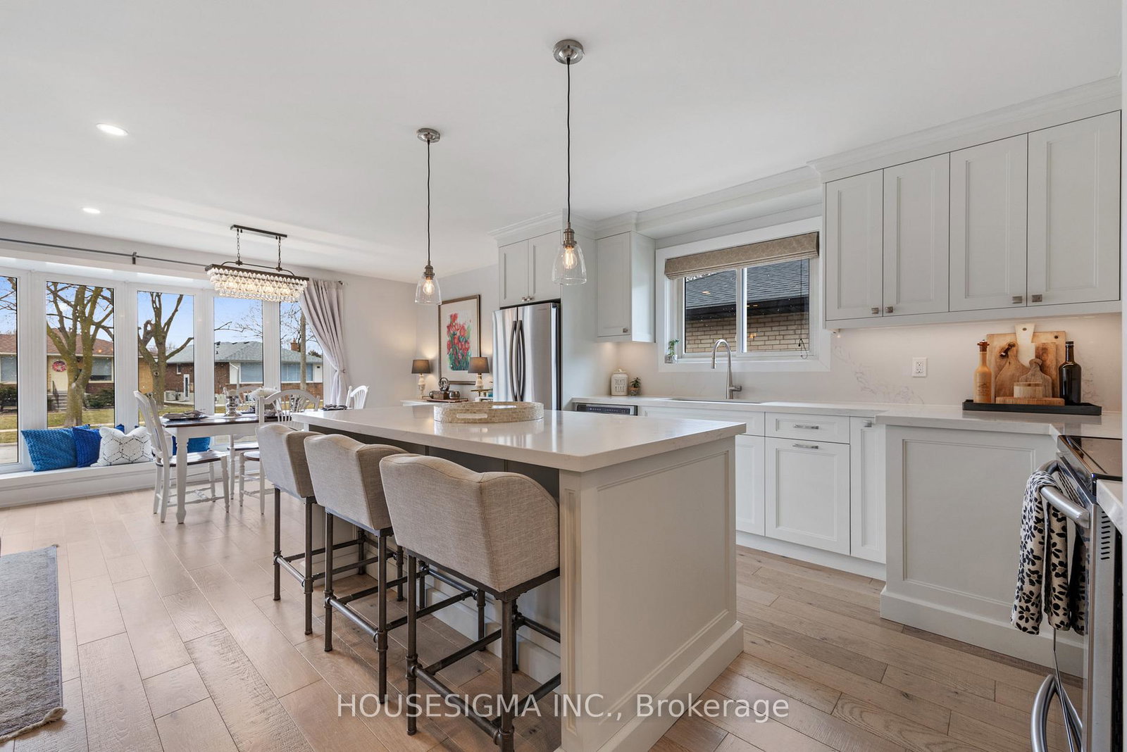 11-tynevale-drive-etobicoke-ontario-w12922188