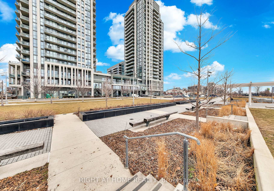 15-zorra-street-etobicoke-ontario-w12922606