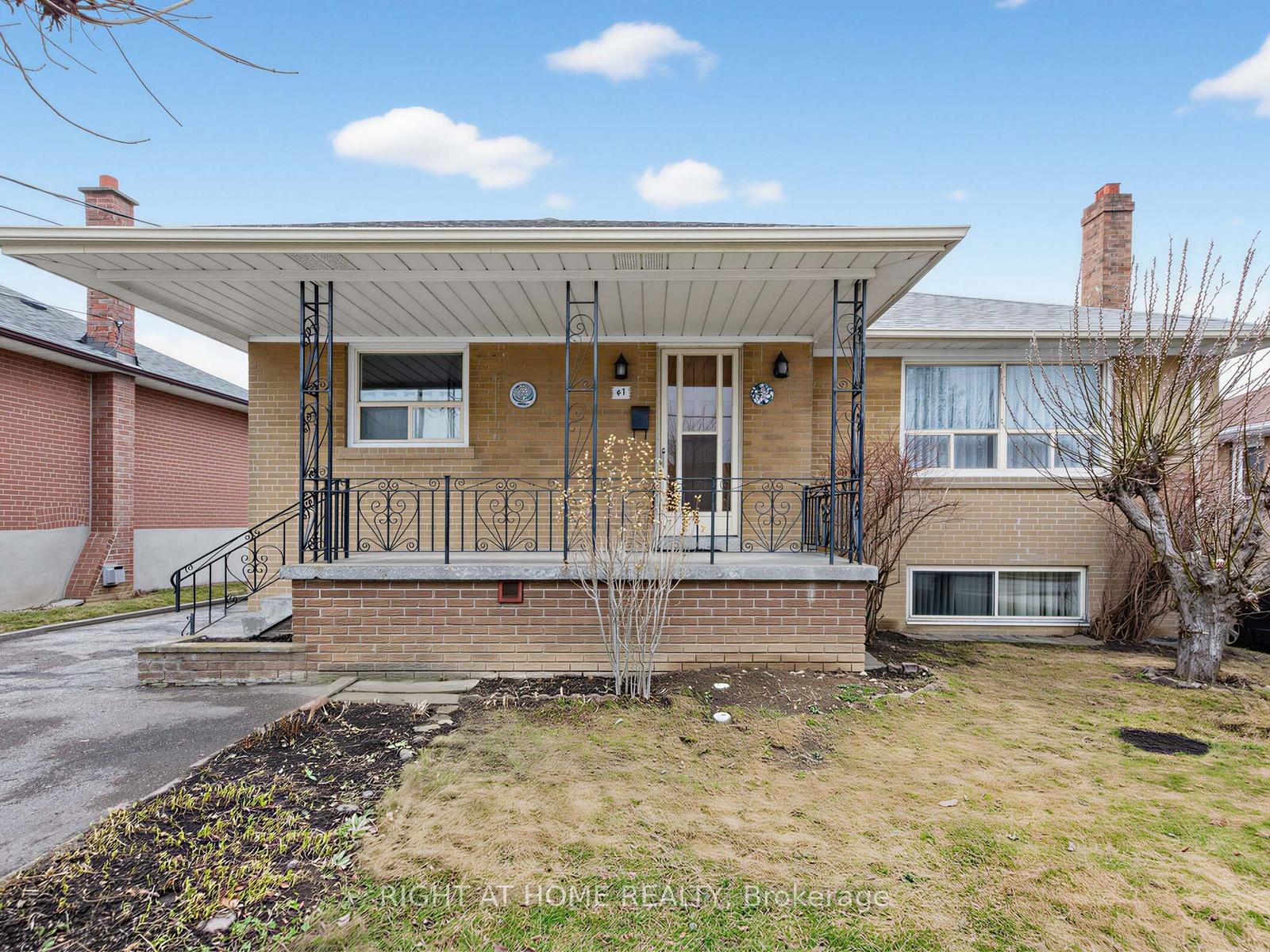 47-gracefield-avenue-north-york-ontario-w12922762