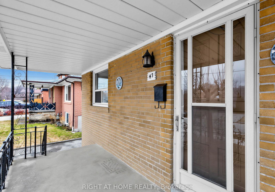 47-gracefield-avenue-north-york-ontario-w12922762