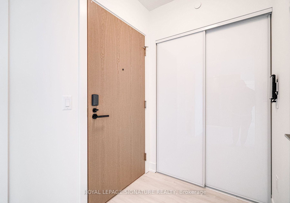10-eva-road-etobicoke-ontario-w12922936