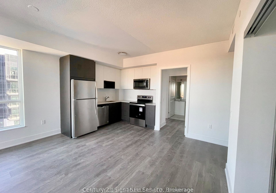202-burnhamthorpe-road-e-mississauga-ontario-w12923330
