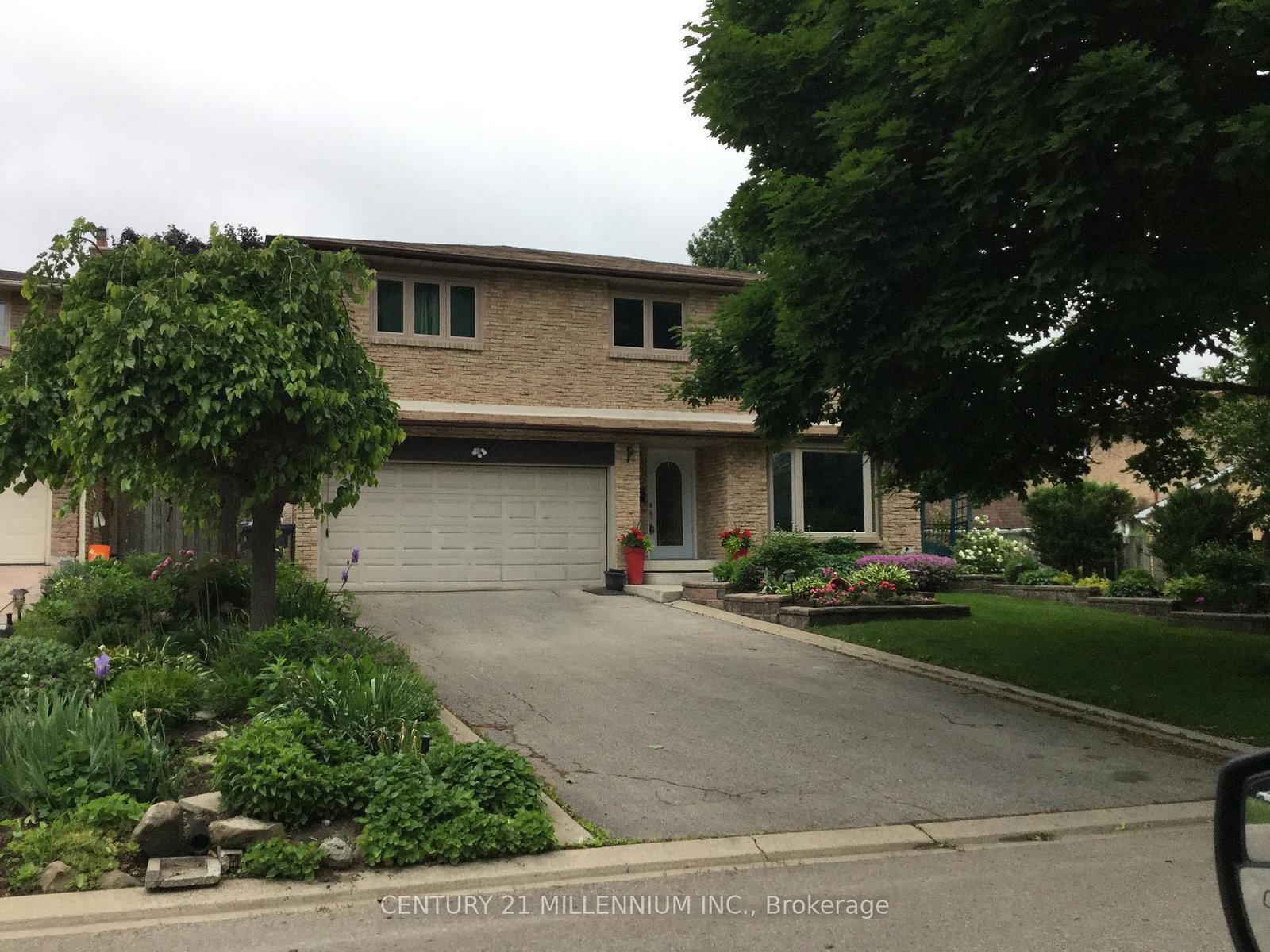 4-marchmount-crescent-brampton-ontario-w12923400