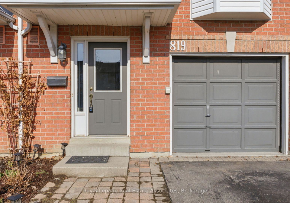 819-village-green-boulevard-mississauga-ontario-w12923456