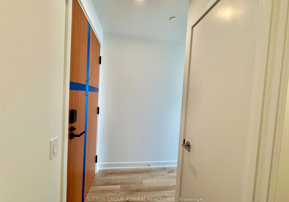 1660-bloor-street-toronto-ontario-w12923502