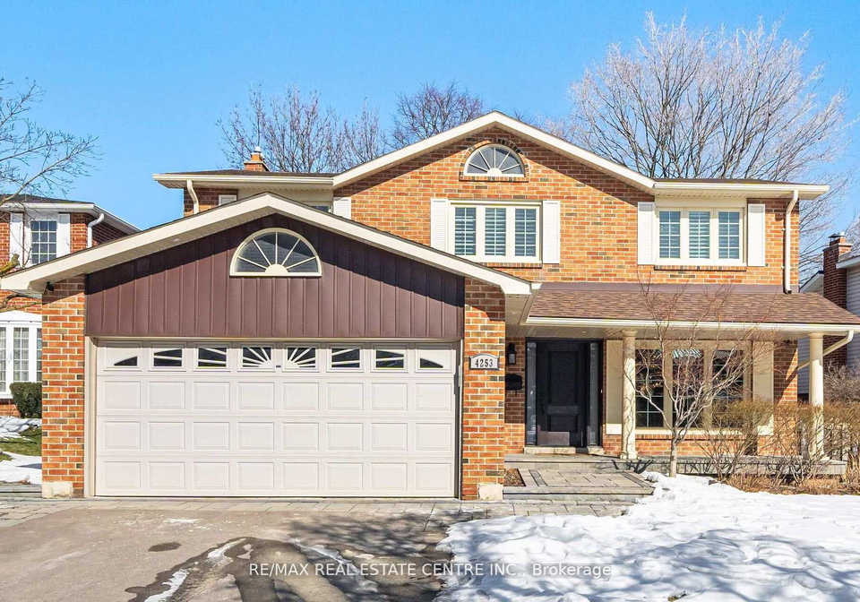 4253-marblethorne-court-mississauga-ontario-w12923880
