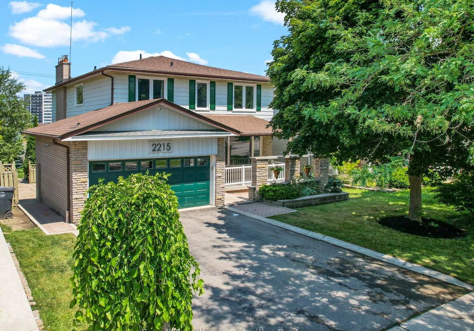 2215-springfield-court-mississauga-ontario-w12924118