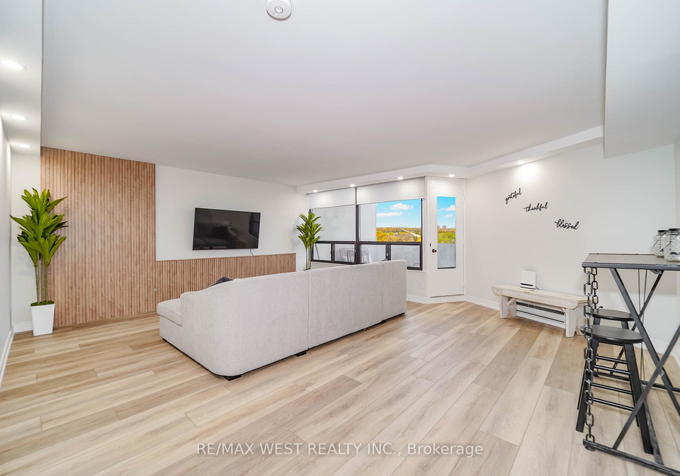 300-mill-road-etobicoke-ontario-w12924252