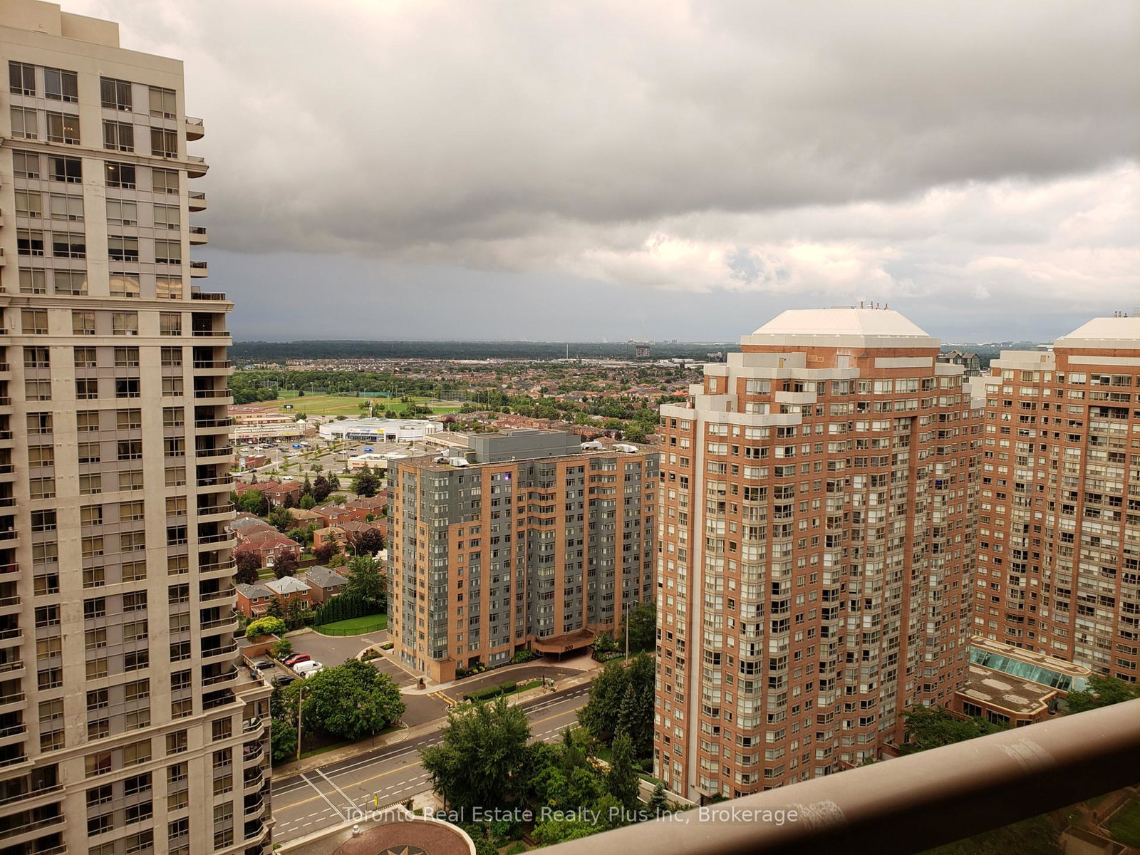 3888-duke-of-york-boulevard-mississauga-ontario-w12924800