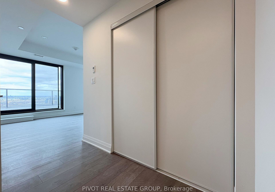4015-the-exchange-mississauga-ontario-w12925060