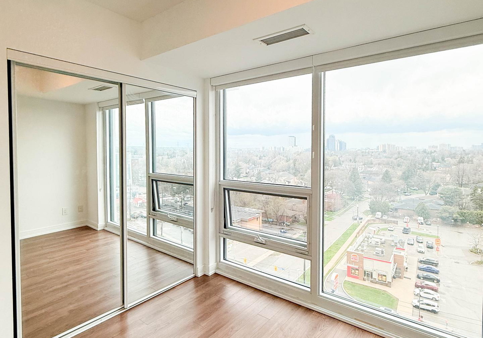 30-samuel-wood-way-etobicoke-ontario-w12925082