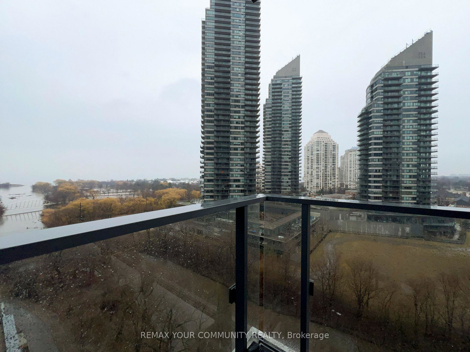 2220-lake-shore-boulevard-w-etobicoke-ontario-w12925126