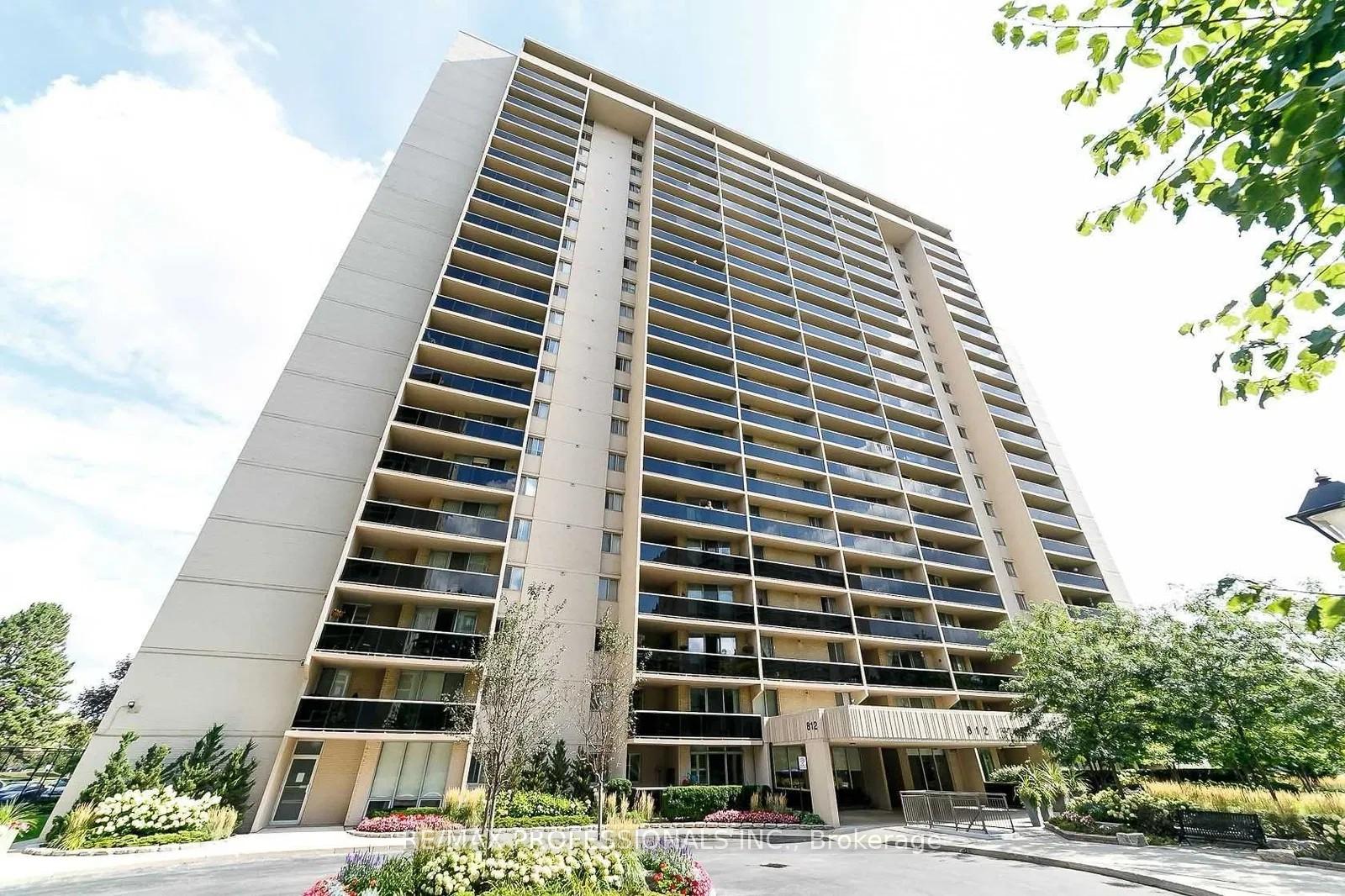 812-burnhamthorpe-road-etobicoke-ontario-w12925184