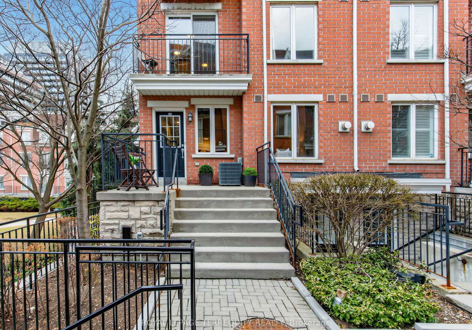 60-joe-shuster-way-toronto-ontario-w12925186