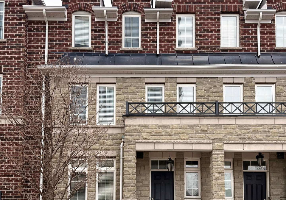 109-the-queensway-toronto-ontario-w12925394