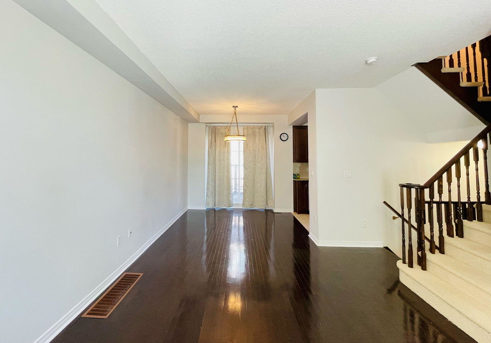 109-the-queensway-toronto-ontario-w12925394