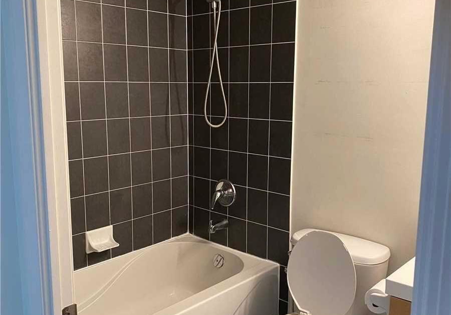 2230-lakeshore-boulevard-w-etobicoke-ontario-w12925858