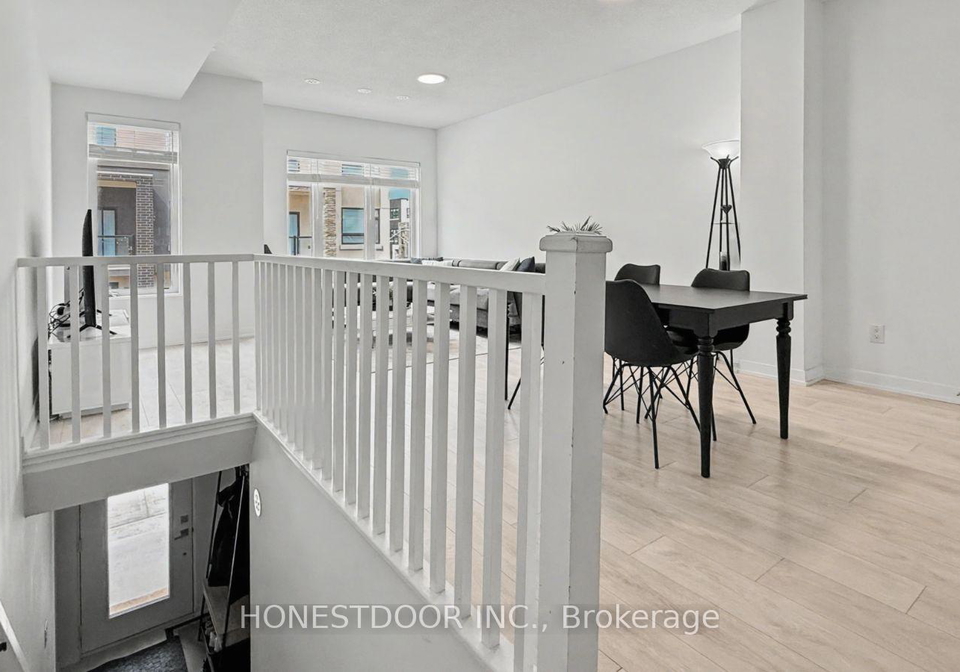 1095-cooke-boulevard-burlington-ontario-w12925908