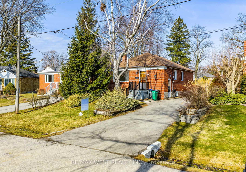 559-drymen-crescent-mississauga-ontario-w12926658