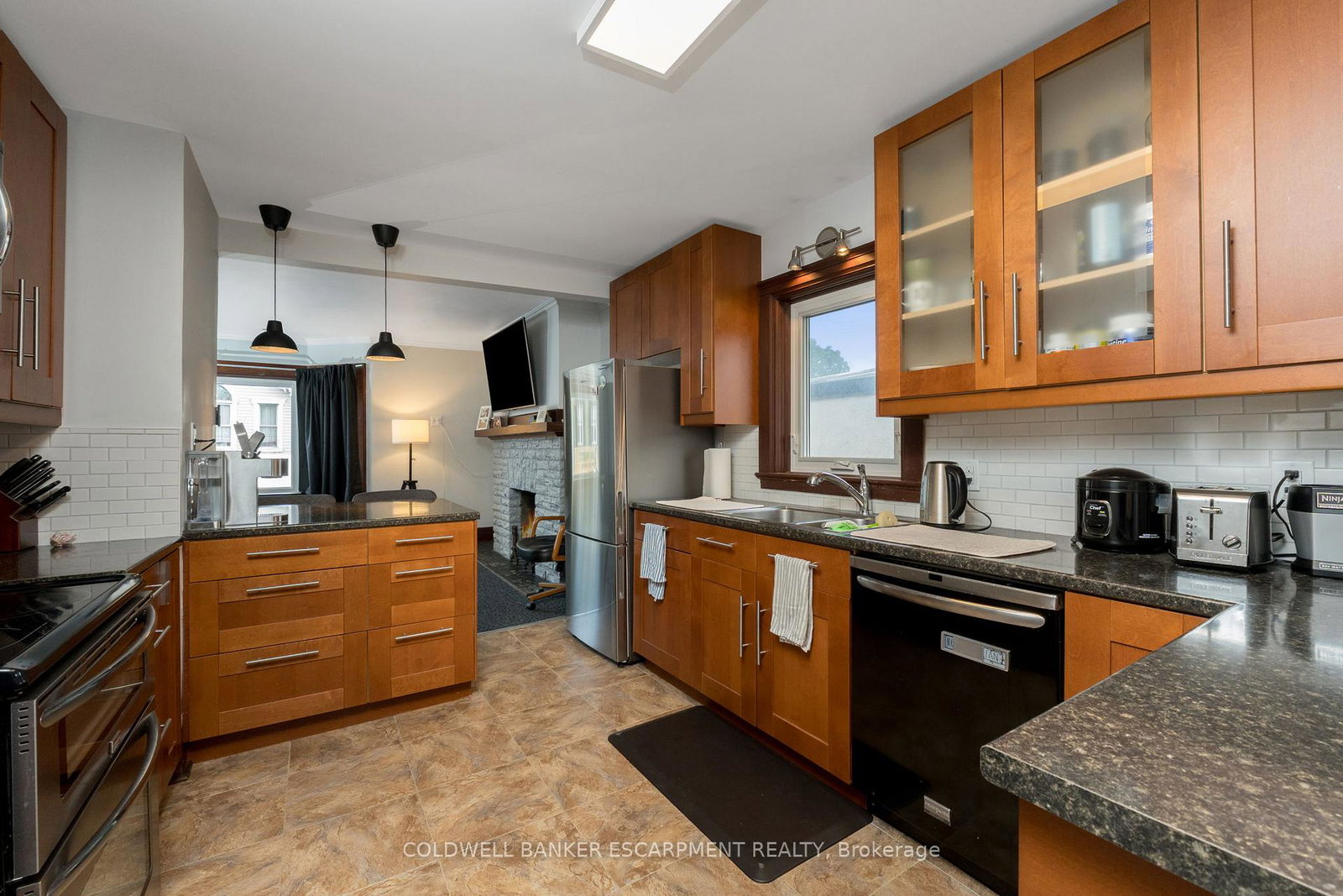 20-mill-street-e-halton-hills-ontario-w12926970