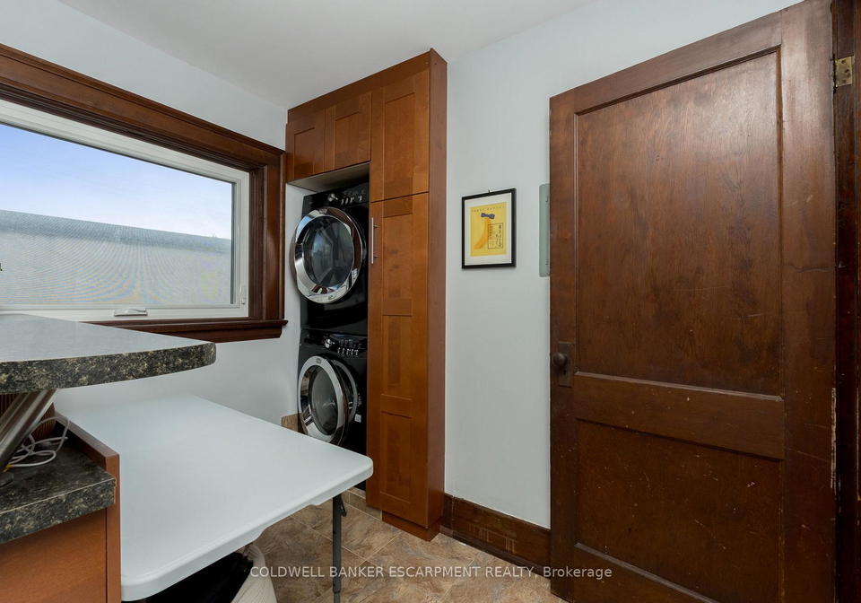 20-mill-street-e-halton-hills-ontario-w12926970