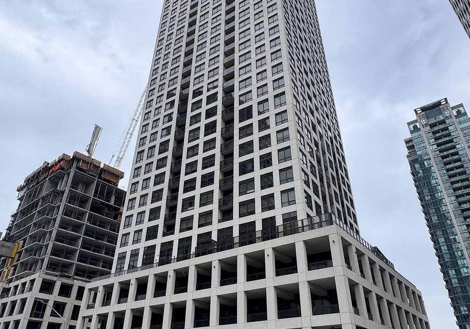 30-elm-drive-w-mississauga-ontario-w12927120
