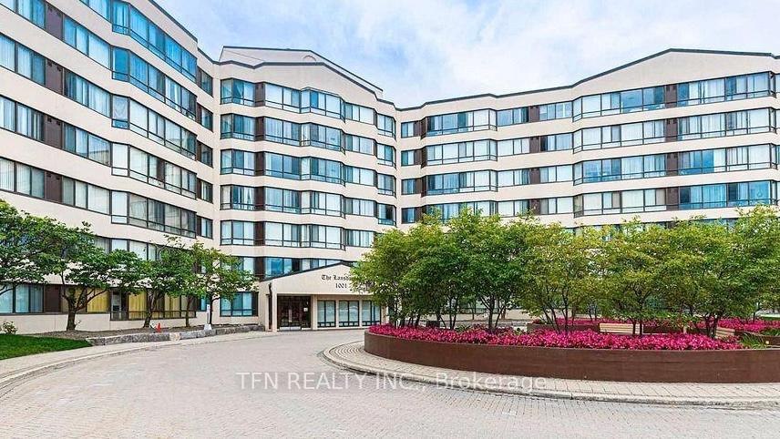 1001-cedarglen-gate-mississauga-ontario-w12927694