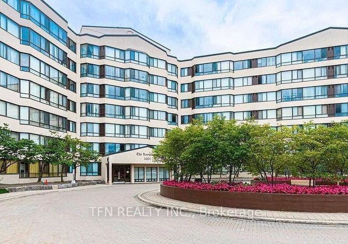 1001-cedarglen-gate-mississauga-ontario-w12927694
