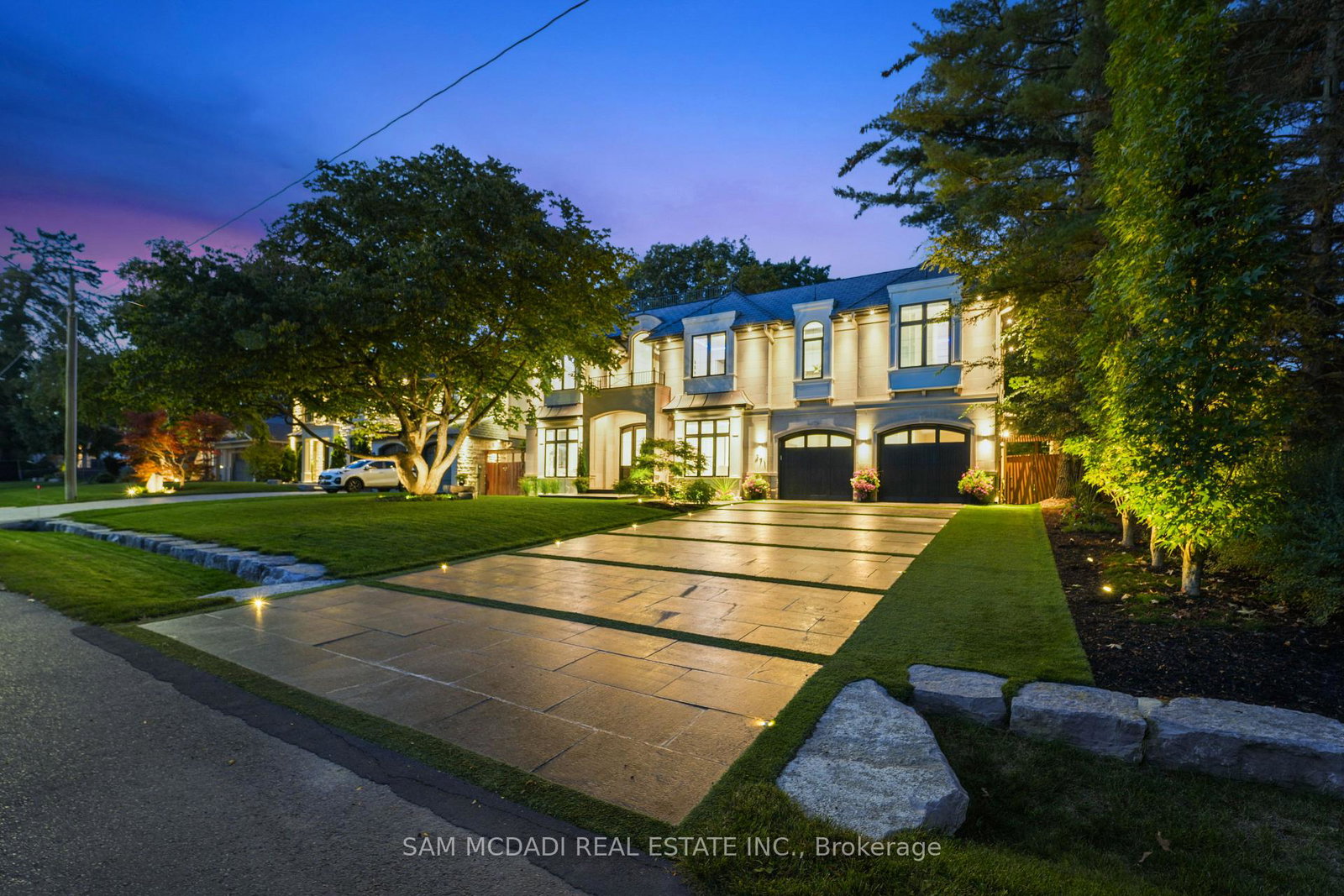 371-willis-drive-oakville-ontario-w12927856