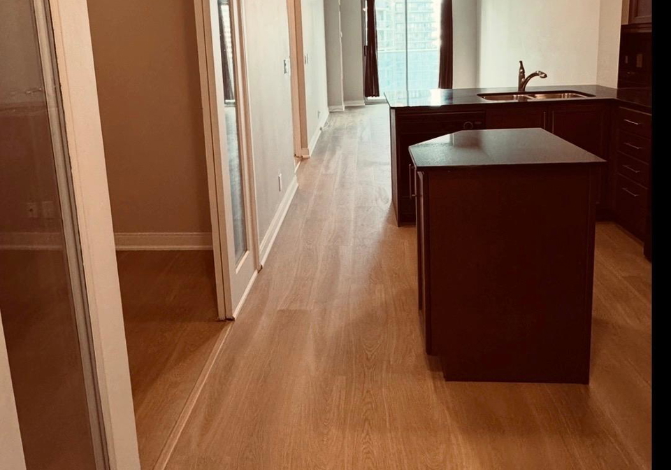 90-absolute-avenue-mississauga-ontario-w12928092