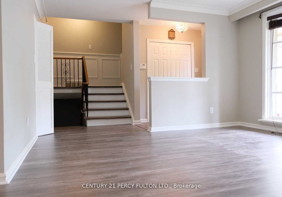 360-stanfield-drive-oakville-ontario-w12928254