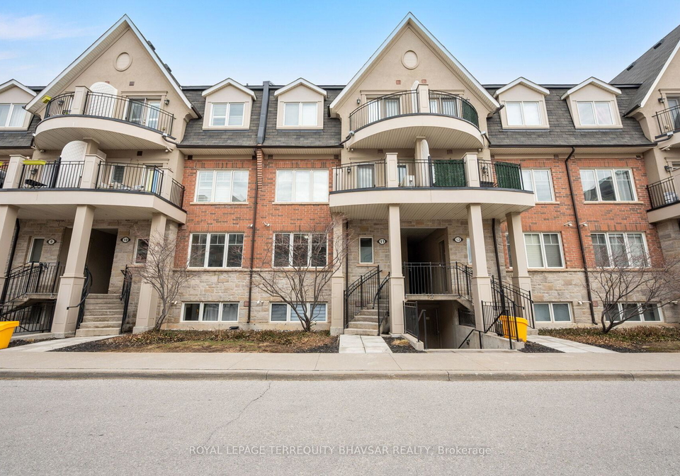 2420-baronwood-drive-oakville-ontario-w12928366