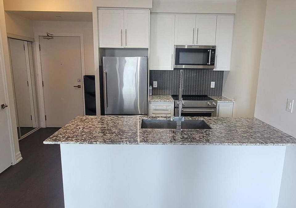 4011-brickstone-mews-mississauga-ontario-w12928596