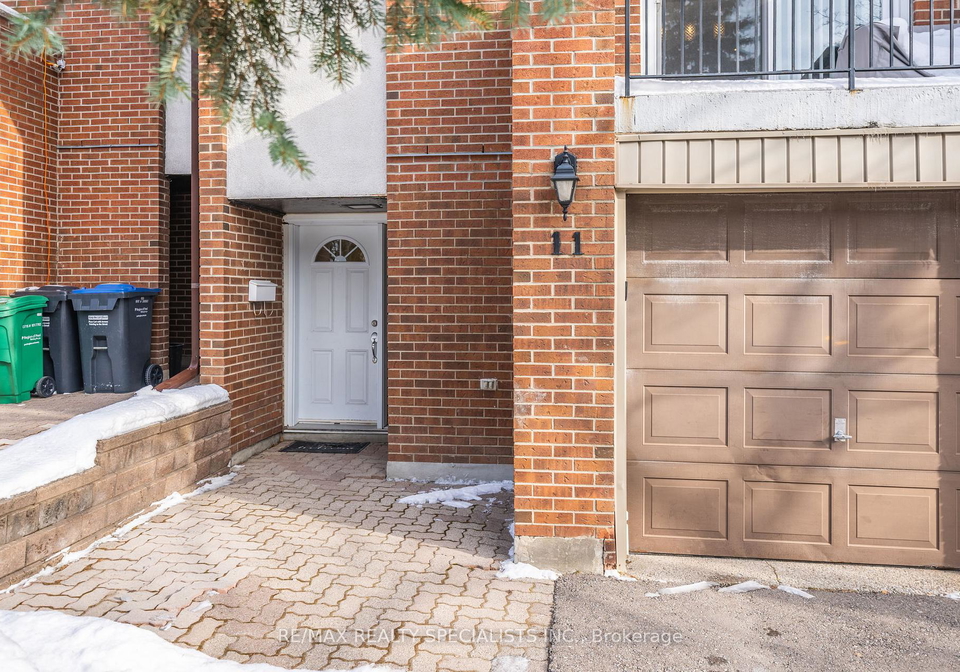 1051-cedarglen-gate-mississauga-ontario-w12928720
