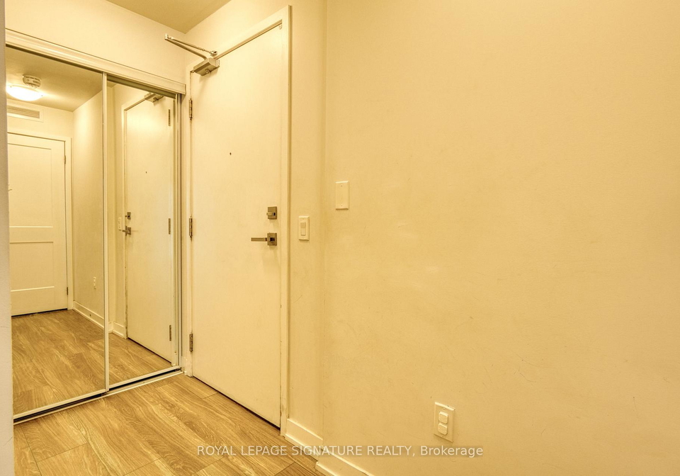 4055-parkside-village-drive-mississauga-ontario-w12928806