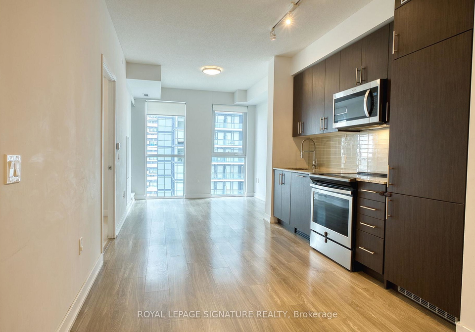 4055-parkside-village-drive-mississauga-ontario-w12928806