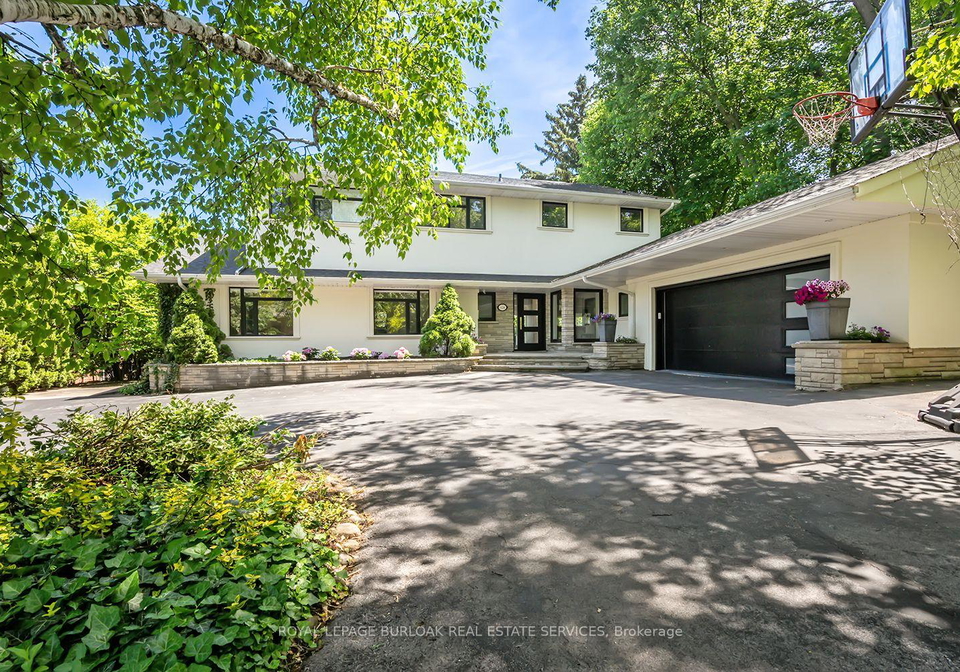 624-north-shore-boulevard-e-burlington-ontario-w12928948