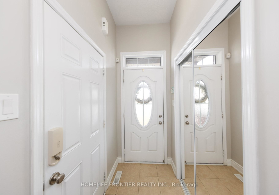 1054-haxton-heights-milton-ontario-w12929288
