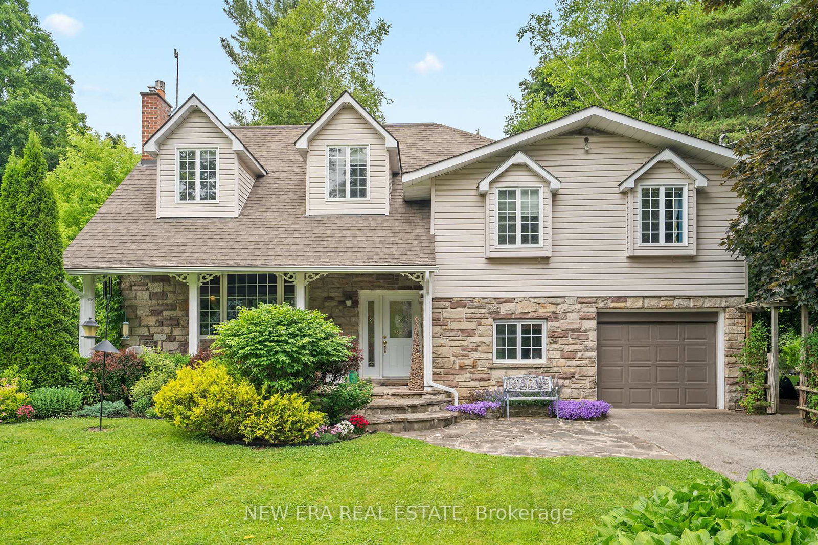 49-credit-road-caledon-ontario-w12929324