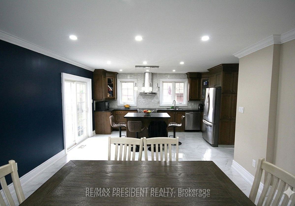47-harlow-crescent-etobicoke-ontario-w12929326