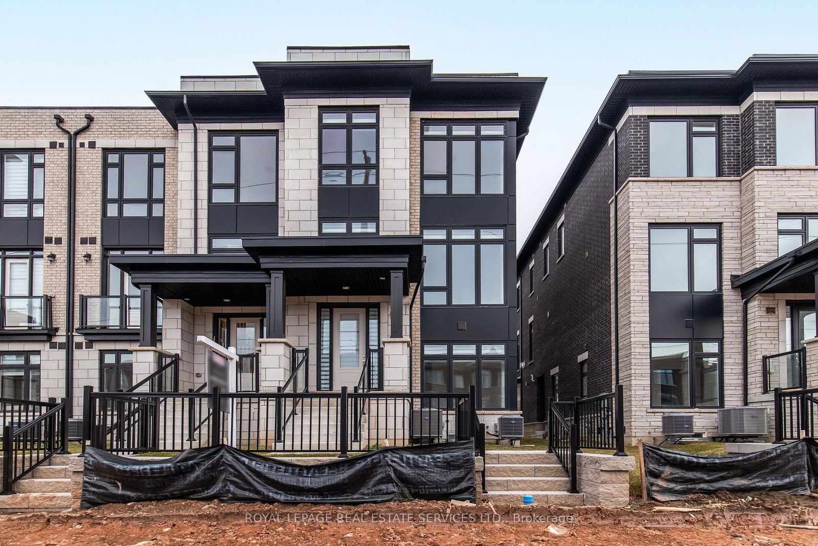 320sixth-line-oakville-ontario-w12929680