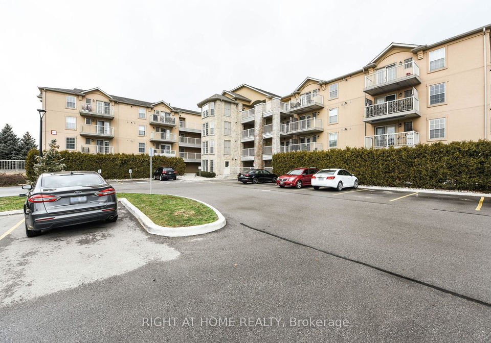 1480-bishops-gate-oakville-ontario-w12929800