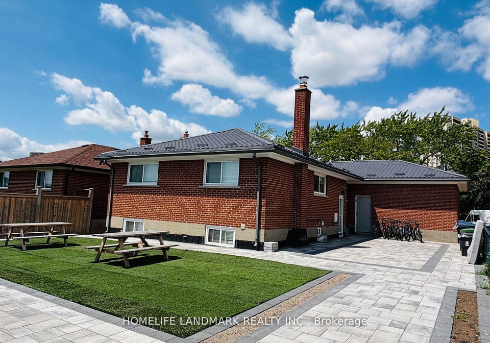 204-derrydown-road-york-ontario-w12929926